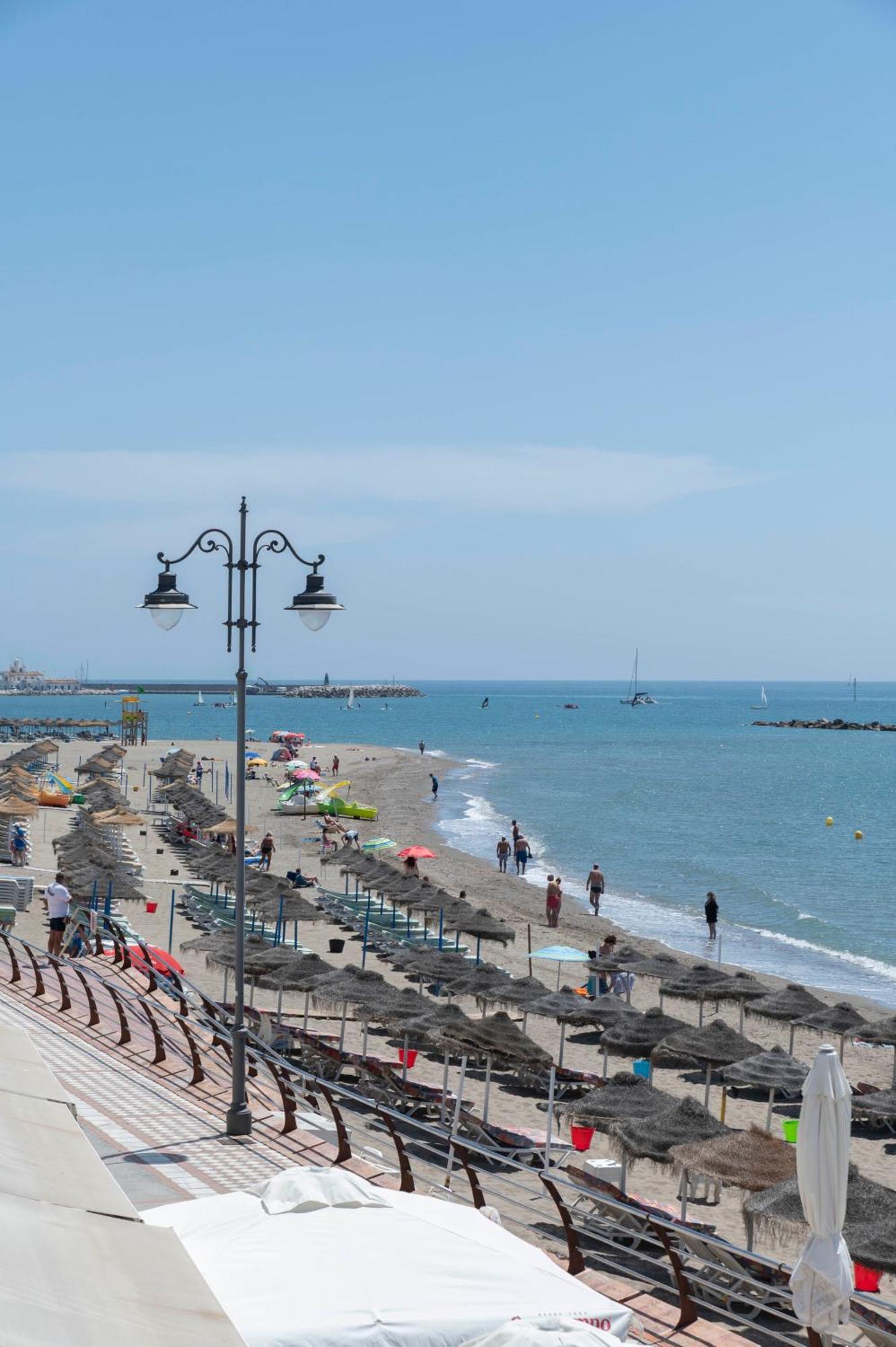Central Apartment With Nice Views Benalmadena Luaran gambar